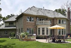 What Are Some Good Backyard Shade Ideas?
