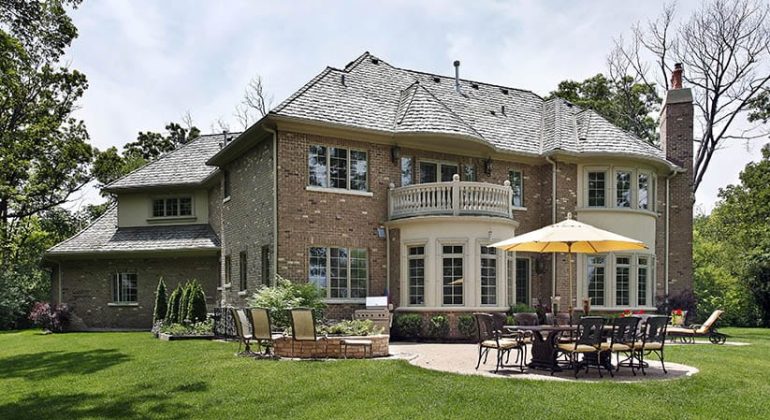 What Are Some Good Backyard Shade Ideas?