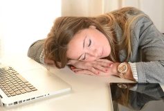 Why Do I Randomly Fall Asleep Without Being Tired?