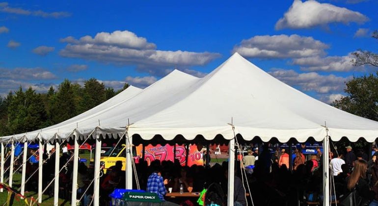 Dos And Don’ts Of Organizing A Business Anniversary Party