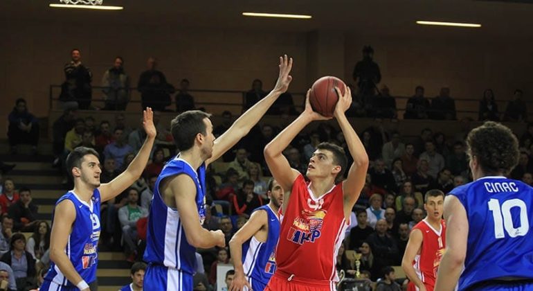 Basketball tricks and tips